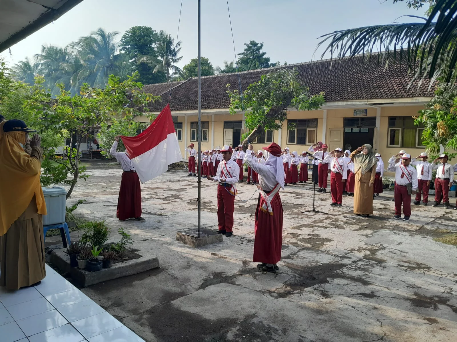 UPACARA BENDERA
